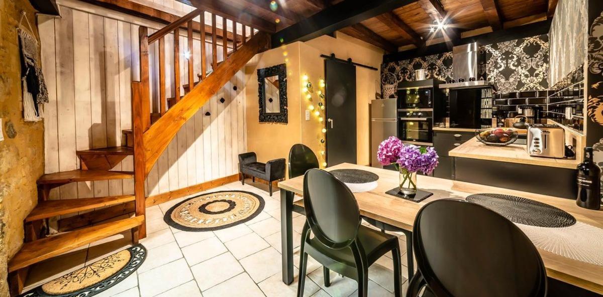 Le Secret D'Enoiseuses - Centre Historique Villa Sarlat-la-Caneda Ngoại thất bức ảnh
